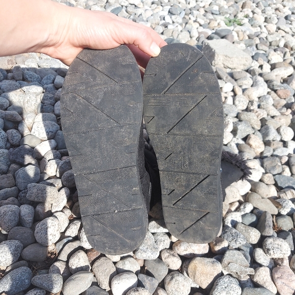 Black Airwalk boots Size 6 - Picture 6 of 6